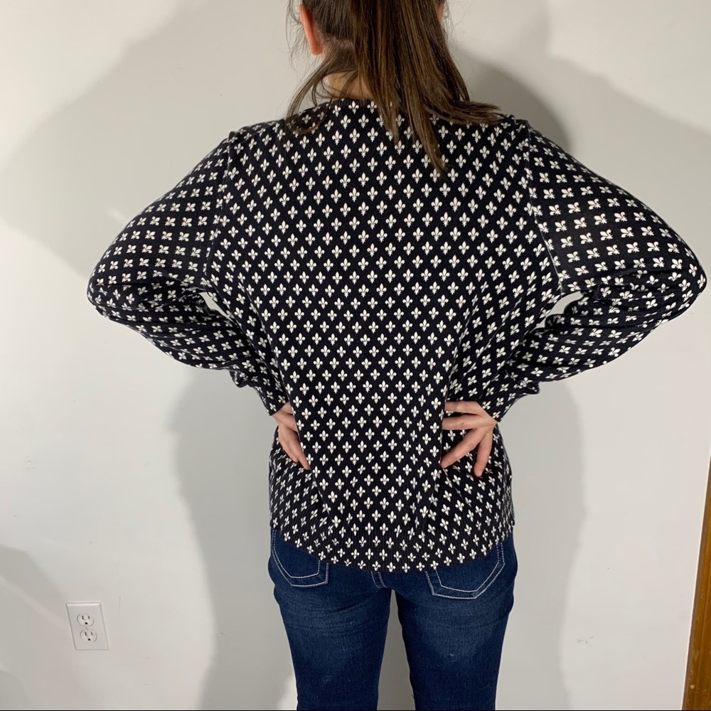 BossGirl Cardigans - Picture 2 of 4